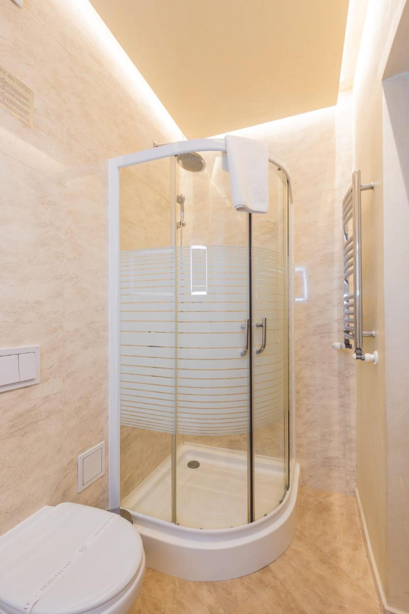Hotel Carol - Ватра-Дорней Екстер'єр фото