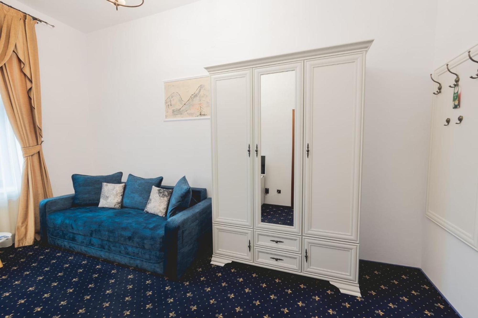 Hotel Carol - Ватра-Дорней Екстер'єр фото