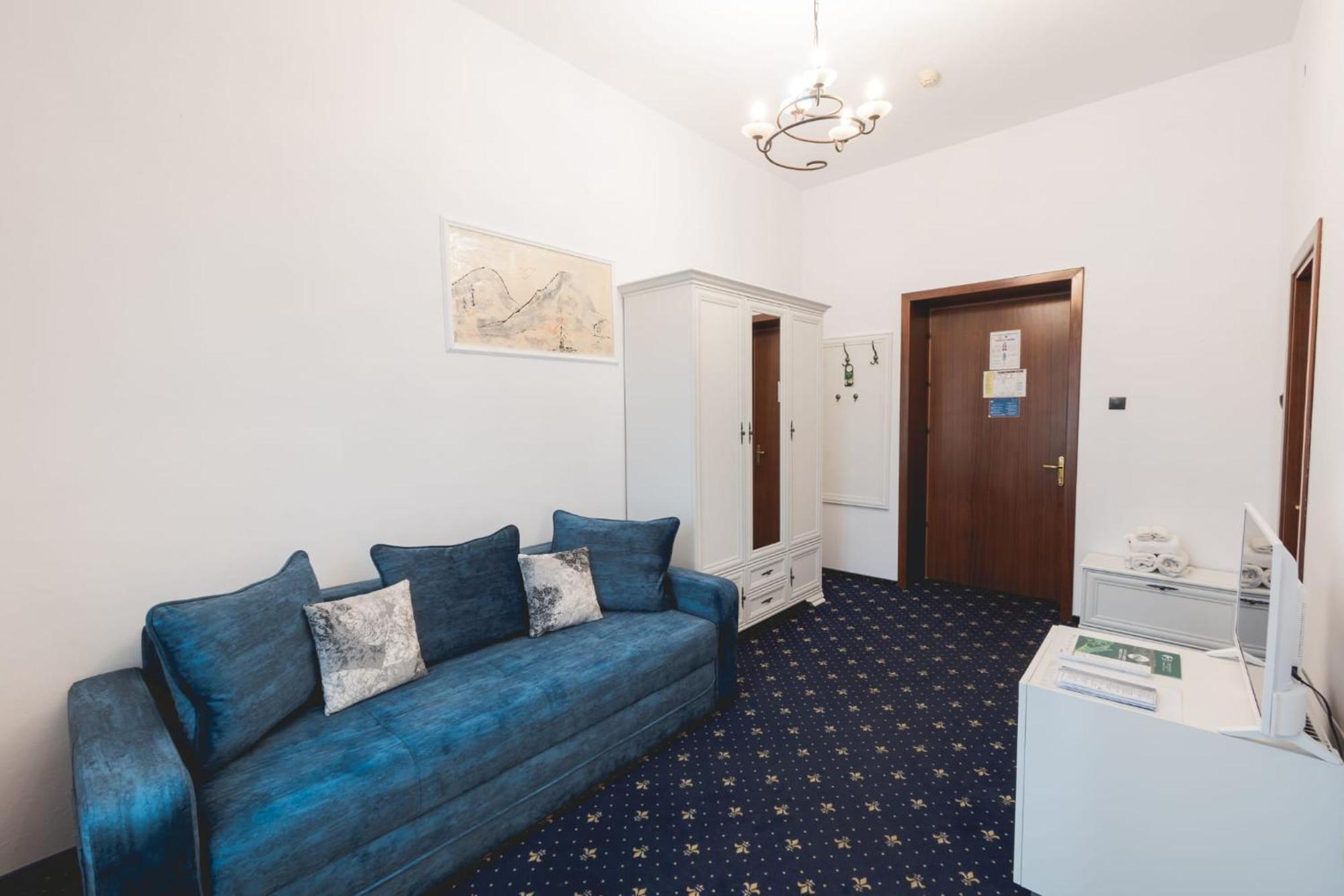 Hotel Carol - Ватра-Дорней Екстер'єр фото