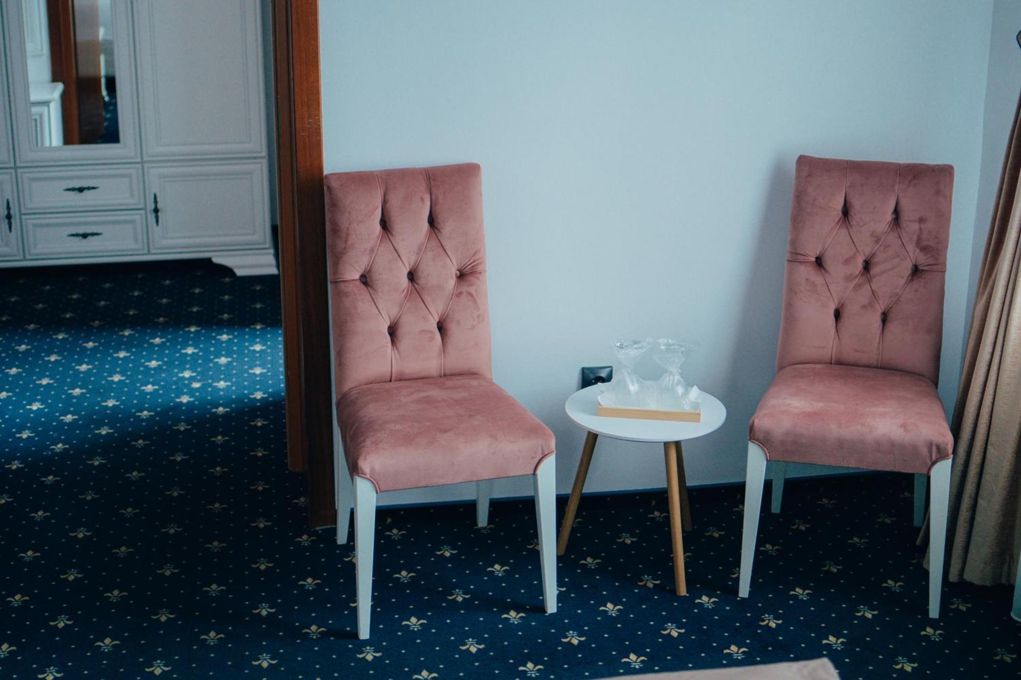 Hotel Carol - Ватра-Дорней Екстер'єр фото
