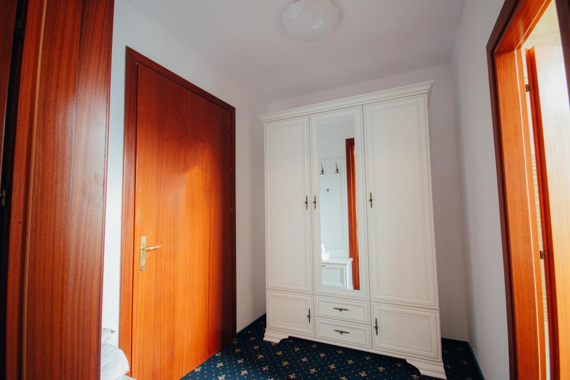 Hotel Carol - Ватра-Дорней Екстер'єр фото