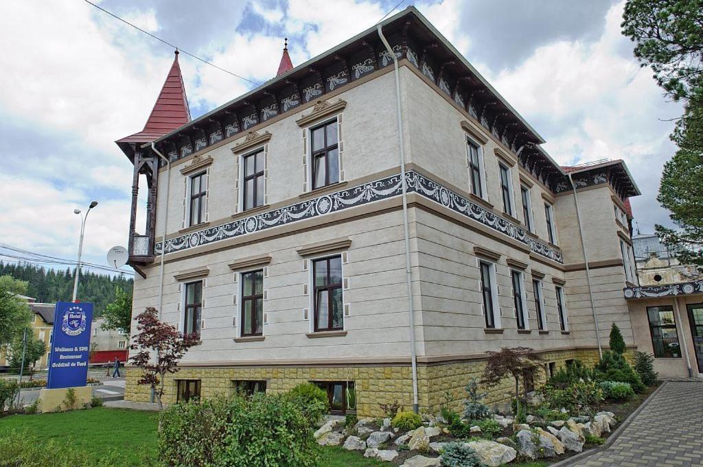 Hotel Carol - Ватра-Дорней Екстер'єр фото