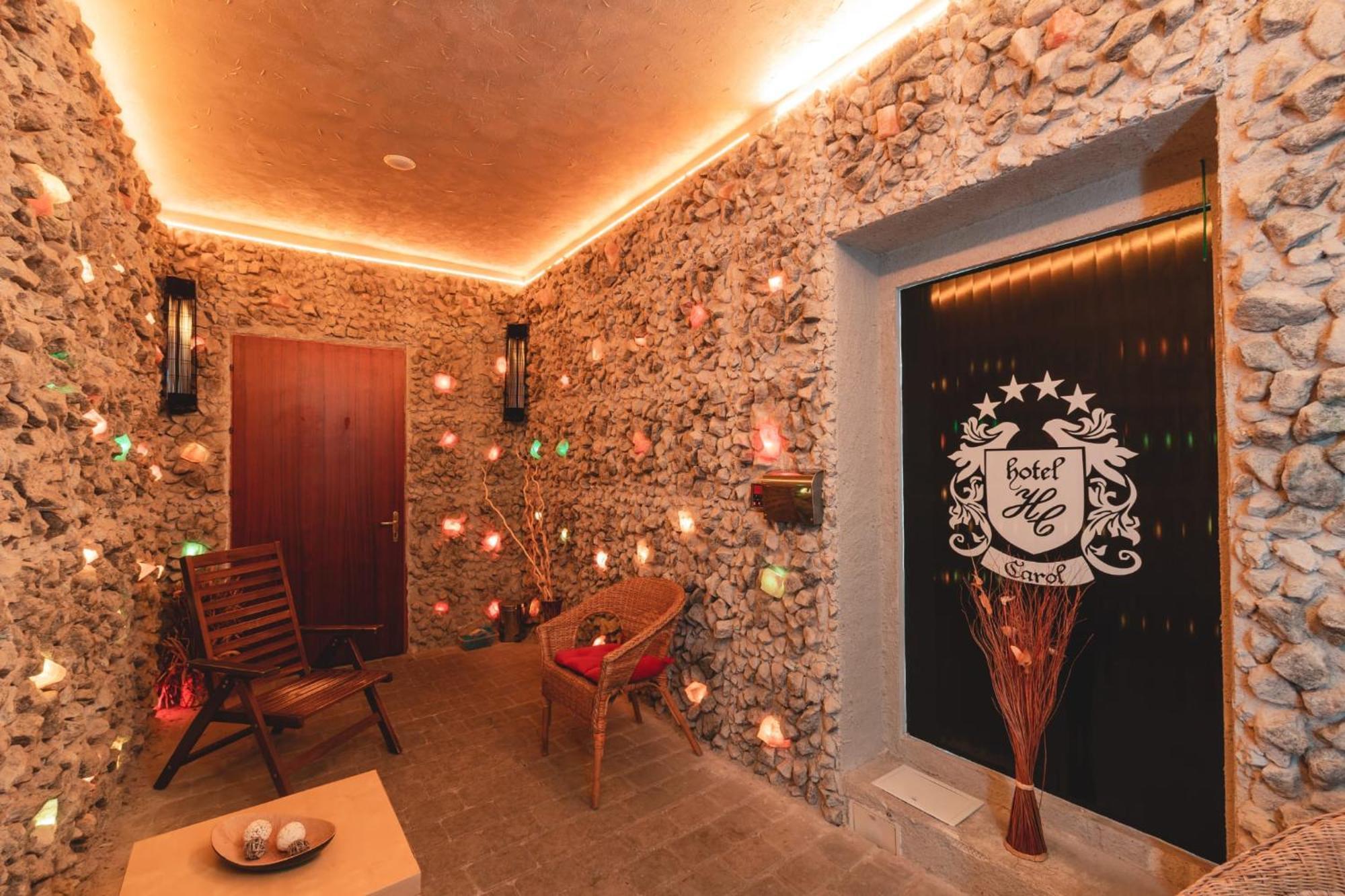 Hotel Carol - Ватра-Дорней Екстер'єр фото